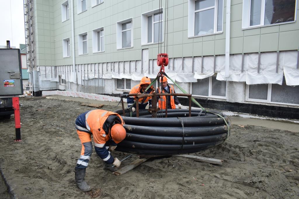 «Росводоканал Барнаул» переложил водопровод для новой больницы 