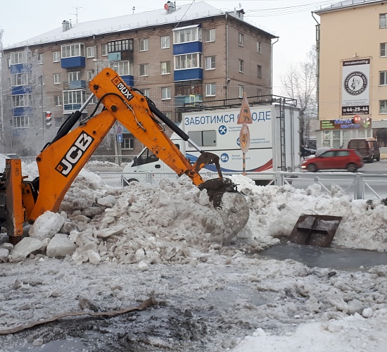 «Всепогодные» бригады «РВК-Архангельск» продолжают работать в морозы